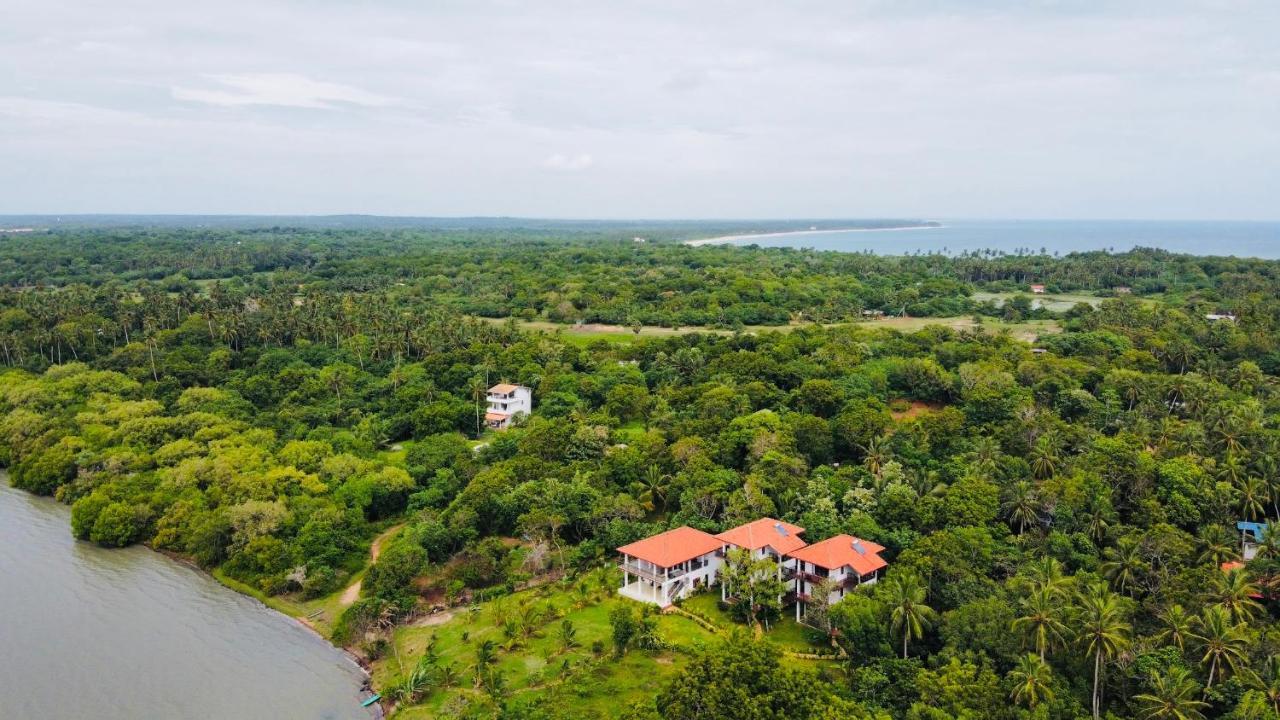 Ashansa Lagoon Resort Tangalle Exteriör bild
