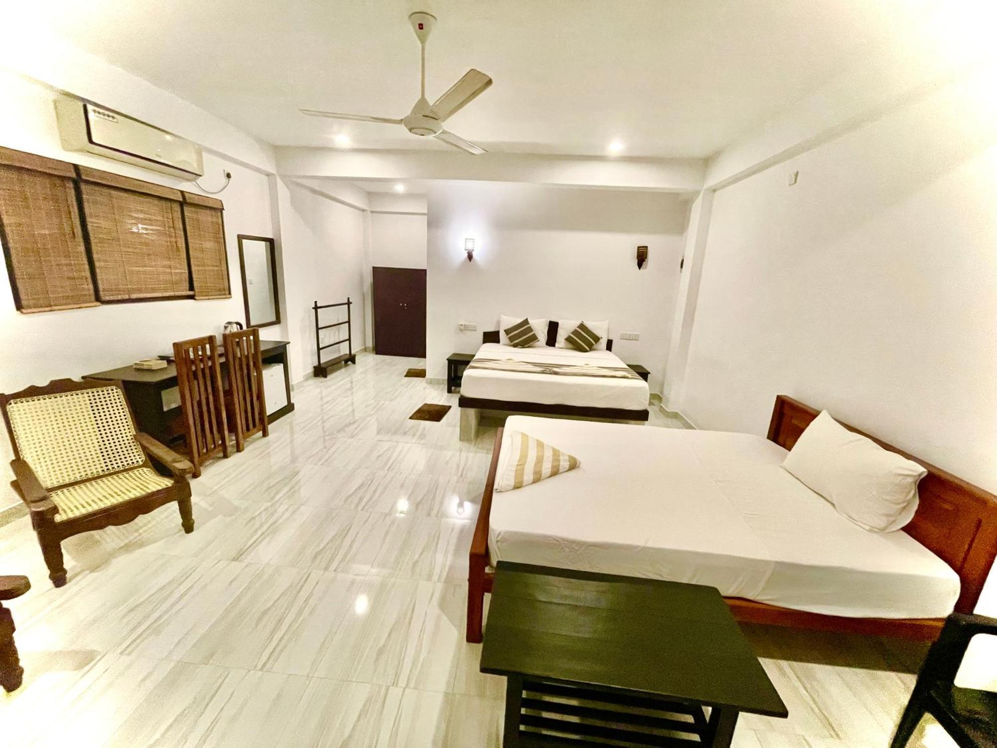 Ashansa Lagoon Resort Tangalle Exteriör bild